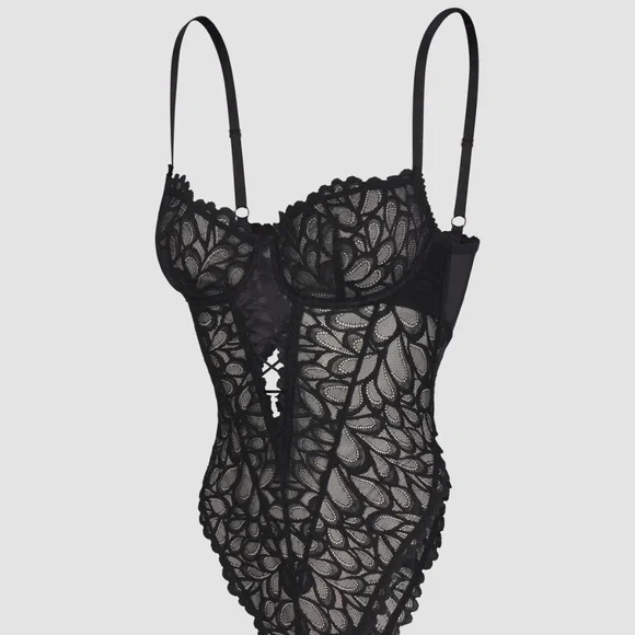 NWT Savage X Fenty Black Lace Teddy - Picture 3 of 6